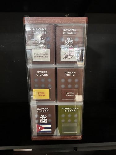 Retail display cabinet cuban - retail,