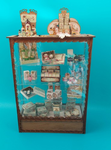 Dolls house very large filled - dolls,