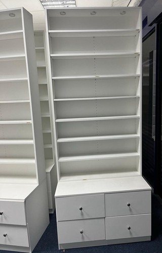 Cabinet shop retail - cabinet, shop/retail/
