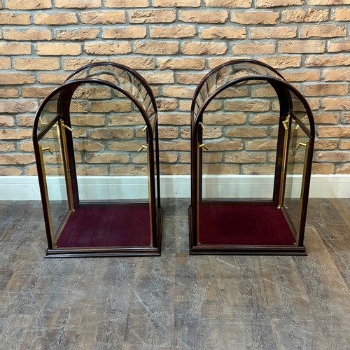 Vintage top bow shop display - vintage,